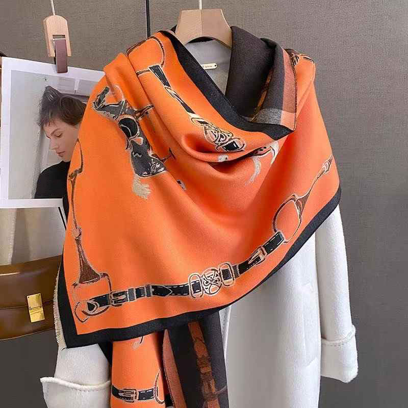 Ретро райдерский шарф из искус – обзор и цена Cashmere Scarf